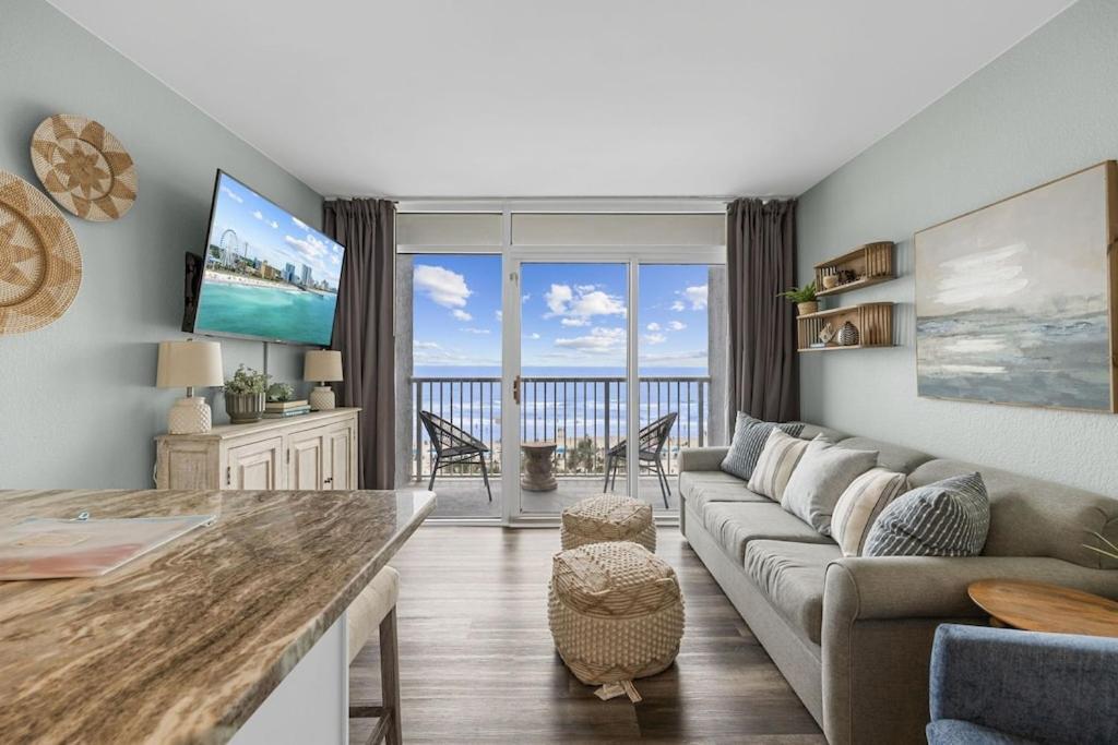 Direct Oceanfront- King Bedroom- Amazing Views/Pools/Hot Tubs/Beach Access/Golf Myrtle Beach Exterior photo